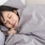how-to-get-more-restful-sleep-9-tips-and-tricks